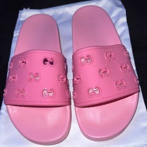 Pink GG slides